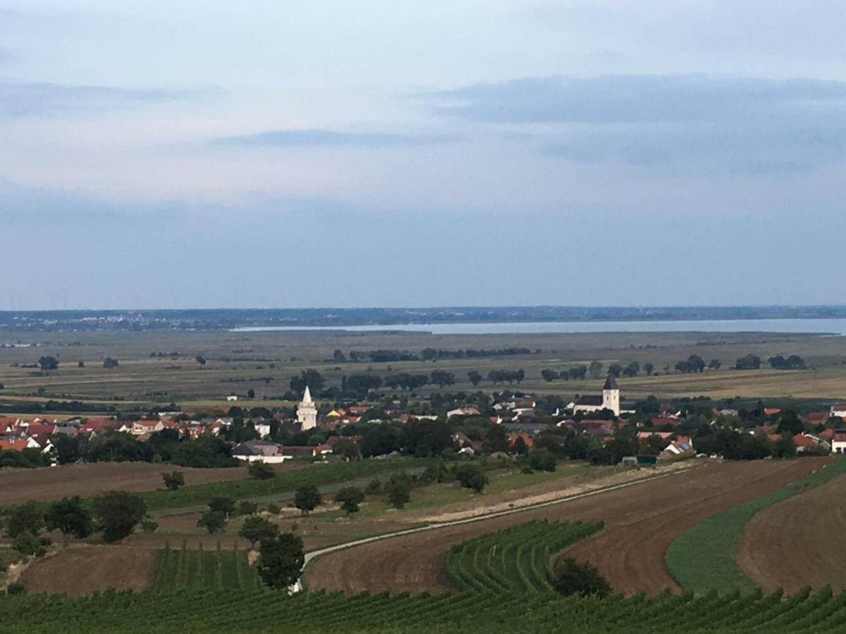 Ferienhaus Beim Turm Fertőszéleskút Kültér fotó